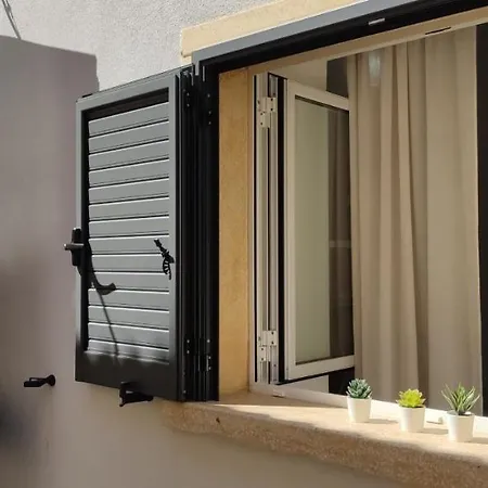 Casa 2m Noto